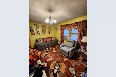 406 S Caldwell Avenue, Newton, NC 28658 - Photo 37