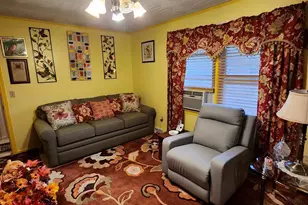 406 S Caldwell Ave, Newton, NC 28658 - Photo 37