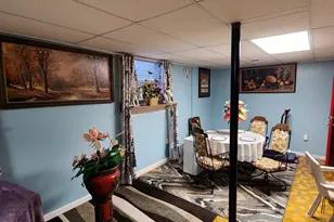 406 S Caldwell Ave, Newton, NC 28658 - Photo 17