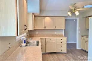 23 St Andrews Dr, Etowah, NC 28729 - Photo 11