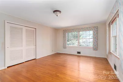 220 Ridge Road, Waynesville, NC 28786 - Photo 13