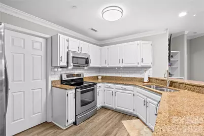 17810 Half Moon Lane #L, Cornelius, NC 28031 - Photo 9