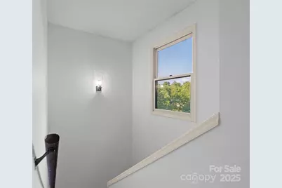 802 Parkway Vista Drive, Asheville, NC 28805 - Photo 15