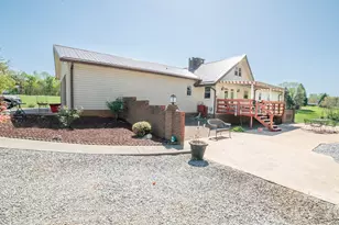 1368 Cajah Mountain Rd, Hudson, NC 28638 - Photo 5