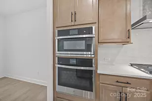 124 Canary Ln, Mooresville, NC 28115 - Photo 9