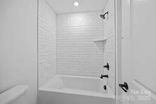 124 Canary Ln, Mooresville, NC 28115 - Photo 17