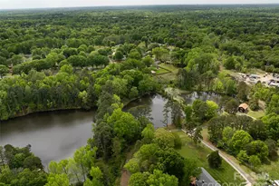 9836 Albemarle Rd, Charlotte, NC 28227 - Photo 9