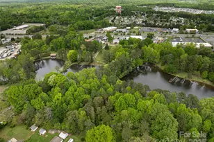 9836 Albemarle Rd, Charlotte, NC 28227 - Photo 5