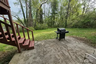 64 Round Top Rd, Asheville, NC 28803 - Photo 5