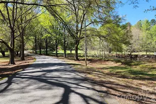 3190 Holly Rd, Connelly Springs, NC 28612 - Photo 17