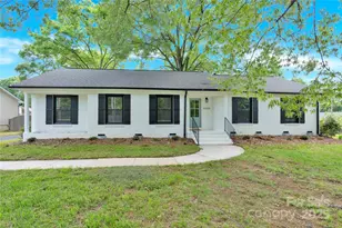 6600 Knightswood Dr, Charlotte, NC 28226 - Photo 1