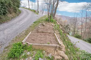 1426 Setzer Cove Rd, Maggie Valley, NC 28751 - Photo 43