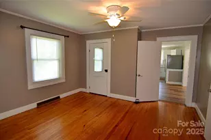 218 Church St, Marion, NC 28752 - Photo 19