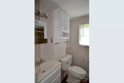 218 Church Street, Marion, NC 28752 - Photo 15