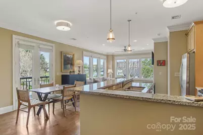 350 E Allen Street #201, Hendersonville, NC 28792 - Photo 9