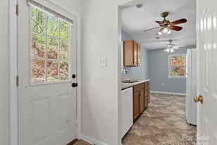 66 Avondale Heights Rd, Asheville, NC 28803 - Photo 17