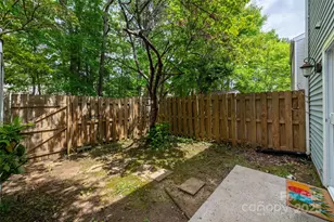 7309 Pebblestone Dr, Charlotte, NC 28212 - Photo 19