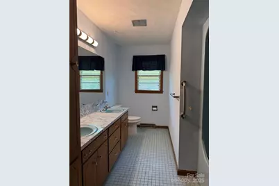 370 Sherrill Farm Road, Lincolnton, NC 28092 - Photo 35