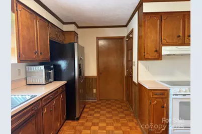 370 Sherrill Farm Road, Lincolnton, NC 28092 - Photo 9