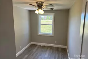 209 Brookview Rd, Statesville, NC 28625 - Photo 9