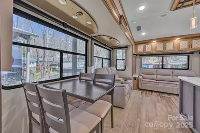 195 Finch Way #7, West Jefferson, NC 28694 - Photo 11