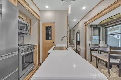 195 Finch Way #7, West Jefferson, NC 28694 - Photo 13