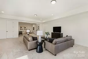 131 High Lake Dr, Statesville, NC 28677 - Photo 9