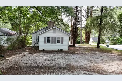 903 W Davidson Avenue, Gastonia, NC 28052 - Photo 13