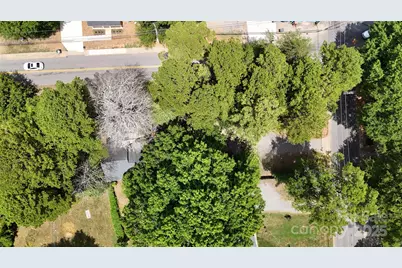 903 W Davidson Avenue, Gastonia, NC 28052 - Photo 15