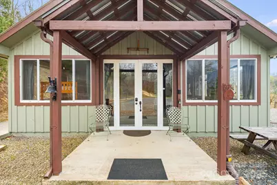 11381 State Hwy 80 N Highway, Burnsville, NC 28714 - Photo 3