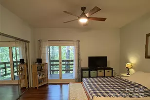 305 Piney Mountain Dr, Asheville, NC 28805 - Photo 11