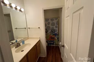 305 Piney Mountain Dr, Asheville, NC 28805 - Photo 15