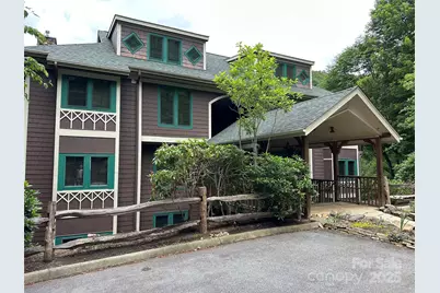 222 Creekside Way #D/101, Burnsville, NC 28714 - Photo 1