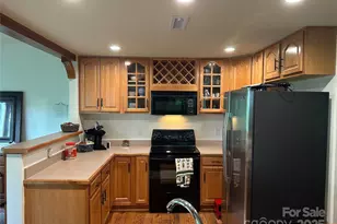 222 Creekside Wy, Burnsville, NC 28714 - Photo 13