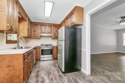 306 Oak Street #18, York, SC 29745 - Photo 31