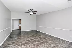 306 Oak St, York, SC 29745 - Photo 37