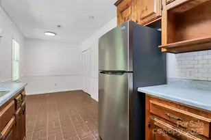 306 Oak St, York, SC 29745 - Photo 25