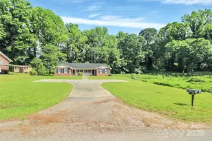 306 Oak St, York, SC 29745 - Photo 27