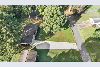 137 Deal Lane, Statesville, NC 28677 - Photo 9