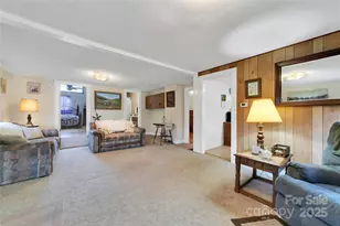 128 Summit Ave, Brevard, NC 28712 - Photo 13