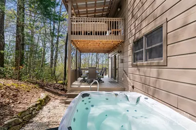 837 Peregrine Drive, Hendersonville, NC 28739 - Photo 3