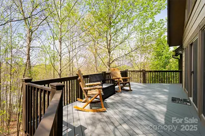 837 Peregrine Drive, Hendersonville, NC 28739 - Photo 11