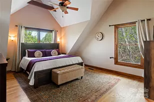 837 Peregrine Dr, Hendersonville, NC 28739 - Photo 5