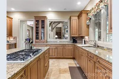 228 Mills Creek Trace, Lake Toxaway, NC 28747 - Photo 15