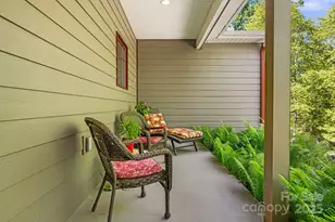 411 Alta Cir, Hendersonville, NC 28739 - Photo 3