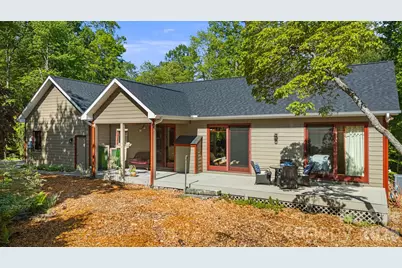 411 Alta Circle, Hendersonville, NC 28739 - Photo 1
