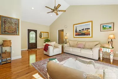 411 Alta Circle, Hendersonville, NC 28739 - Photo 15