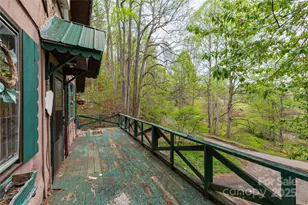 380 Echo Hill Dr, Green Mountain, NC 28740 - Photo 5