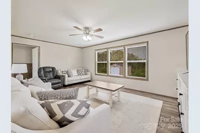 123 Big Oak Road, Hendersonville, NC 28792 - Photo 3