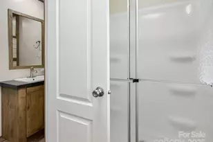 123 Big Oak Rd, Hendersonville, NC 28792 - Photo 25